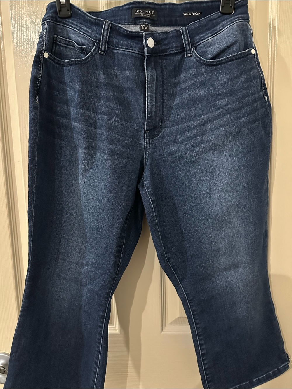 Judy Blue Women's Dark Wash Slim Capri Jeans - Blue